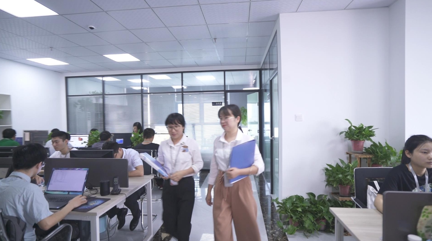 2026MG冰球突破小程序开发全解析：正规MG冰球突破小程序定制开发流程与行业优势